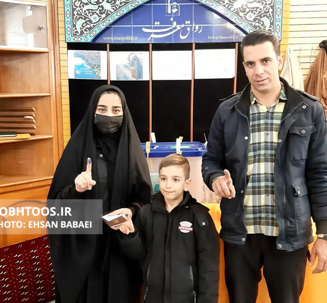 مردم انقلابی سرخس از حضورشان در انتخابات میگویند