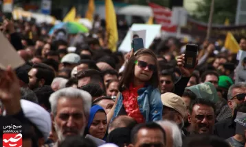 نمایی دیگر از تشییع شهید جمهور در مشهد