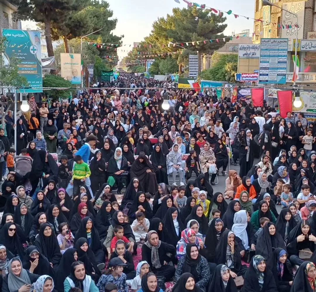 برگزاری جشن یک کیلومتری عید غدیر در تربتحیدریه
