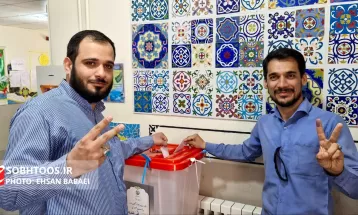 مردم سرخس باشکوه پای صندوق‌های رأی آمدند