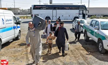 خدمت‌رسانی به زائران اربعین حسینی در مرز دوغارون