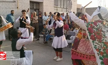 دومین جشنواره شیره‌پزی کاشمر برگزار شد