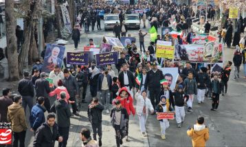 همبستگی مردم خلیل‌آباد در جشن انقلاب