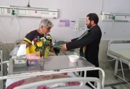میزبانی کاشمریها از کاروان زیر سایه خورشید