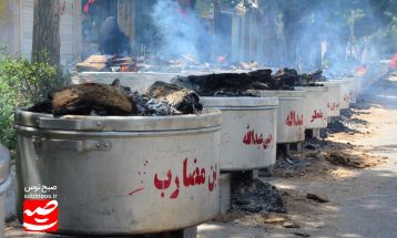 پخت 72 دیگ غذای نذری در قوچان