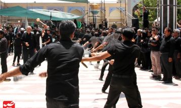 زیارتگاه شهید مدرس (ره) کاشمر میزبان عاشقان حسینی